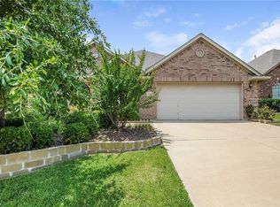 10421 Stoneside Trl, Fort Worth, TX 76244