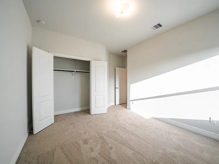 21227 Catalina Palm Dr — Photo 15