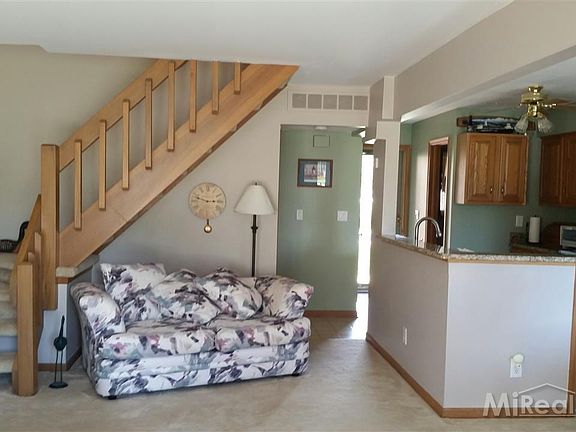 4th image of 7220 Harbor Dr