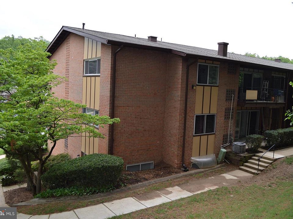 1st image of 10026 Fair Woods Dr #165