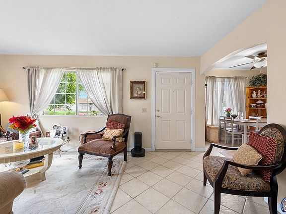 3rd image of 1140 Rancho Elegante Dr
