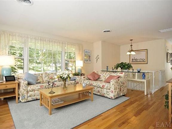 2nd image of 20 Lake Dr