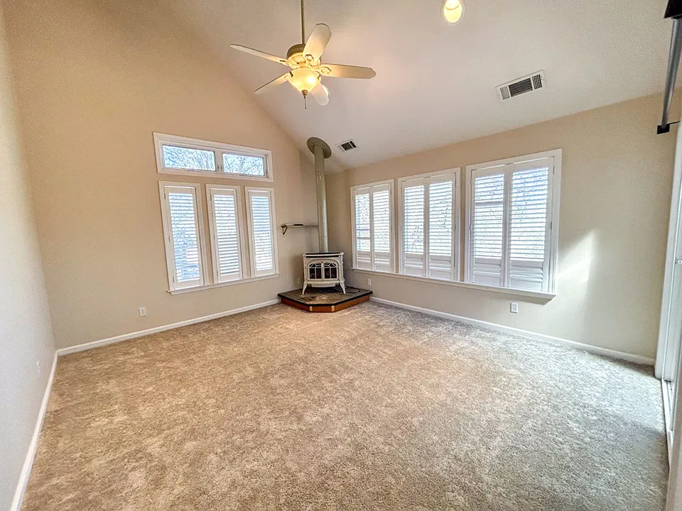 19758 Sweet Brier Pl