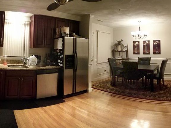 Kitchen.Dining