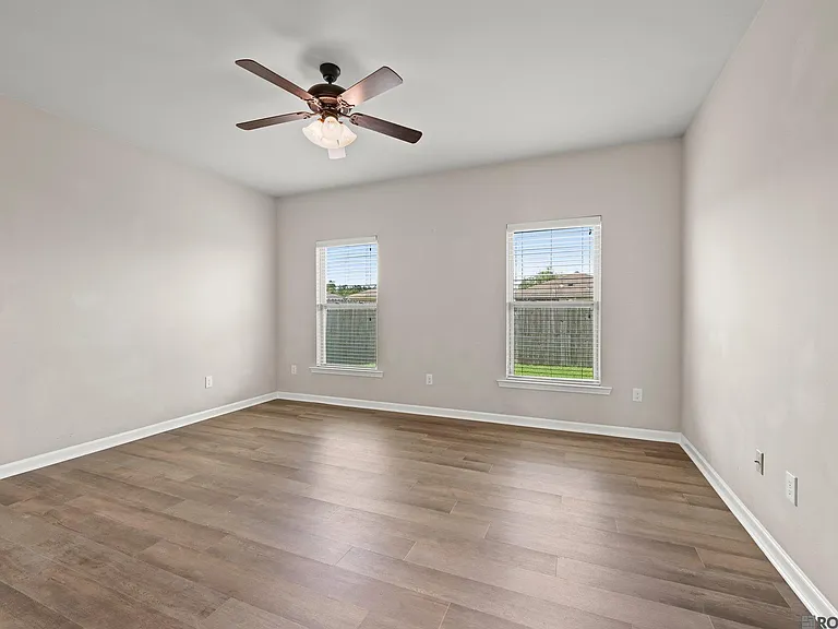 15405 Mossystone Dr — Photo 16