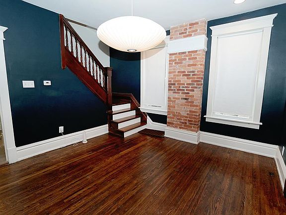 2nd image of 1437 E Long St #1437