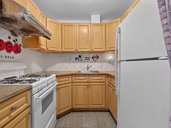 4th image of 138-10 35th Avenue #5