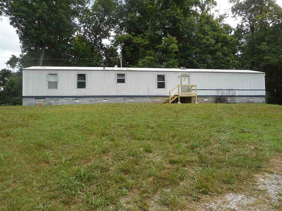 1st image of 1011 Woodland Dr