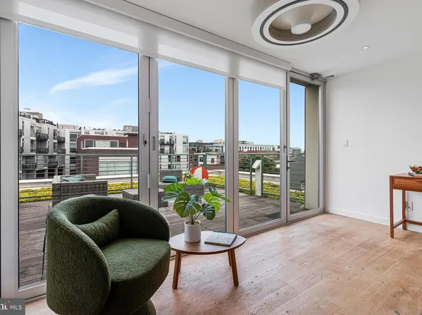 1932 9th St NW Unit R401, Washington, DC 20001