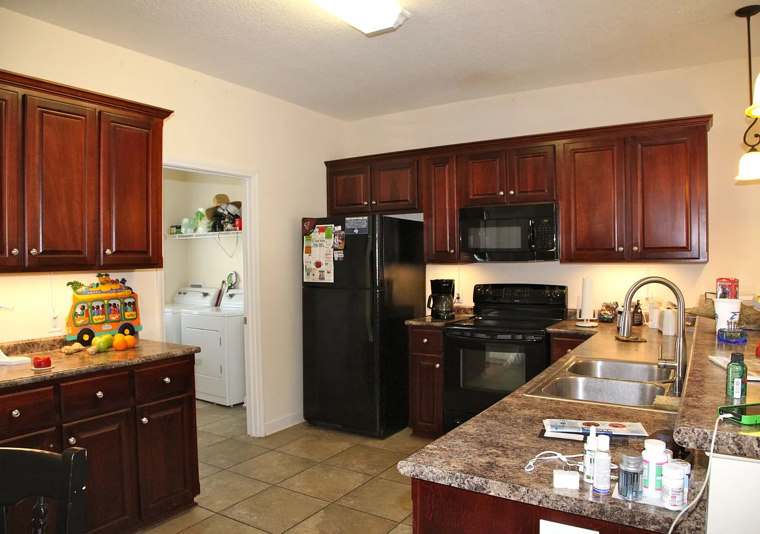 3 Bedroom at The Cottages — Photo 4