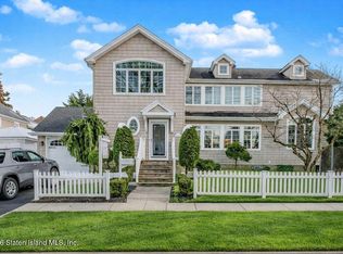 14 Morrison Ave, Staten Island, NY 10310