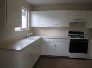 372 Higate Dr, Daly City, CA 94015