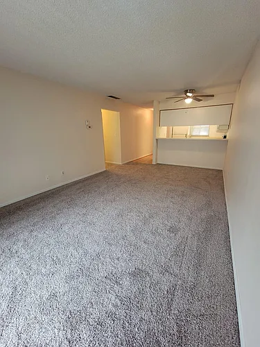 100 E Kentucky Ave Photo 1