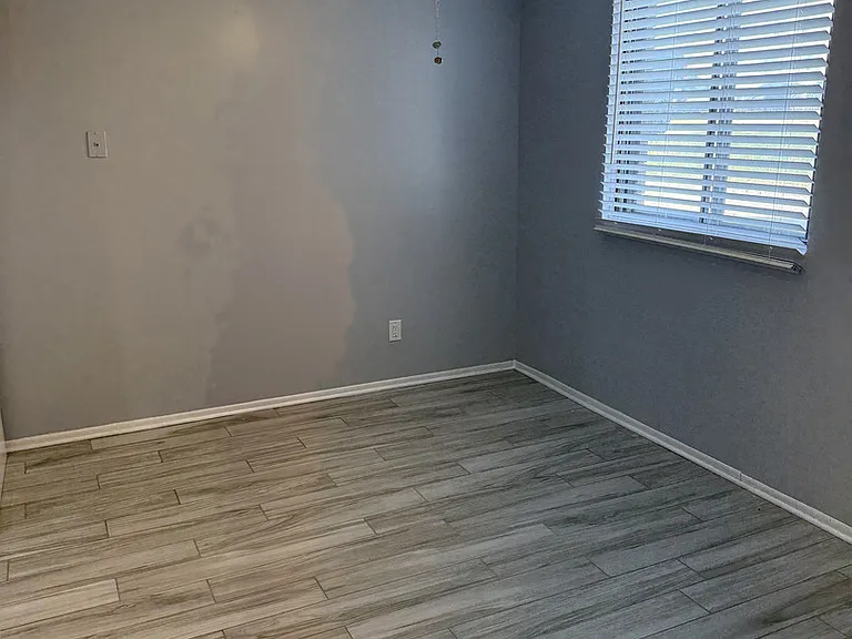 3405 Holiday Ct #4 — Photo 7
