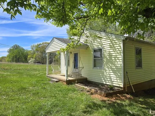 268 Princeton Rd, Danville, VA 24541