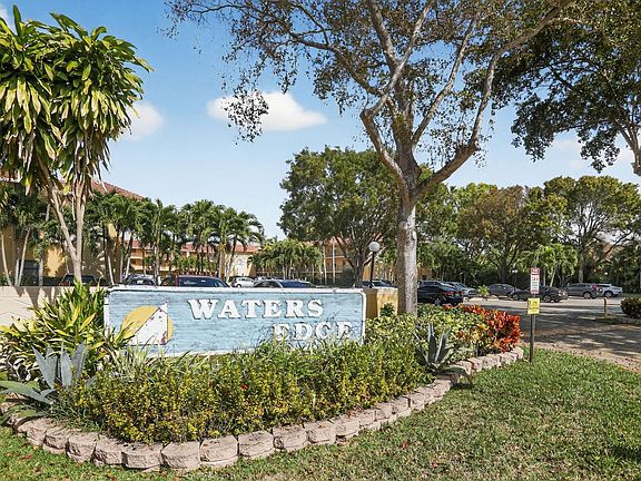 2nd image of 11477 NW 39th Court #307-1
