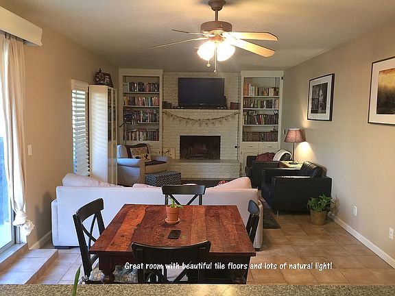 4th image of 555 Glen Haven Ct