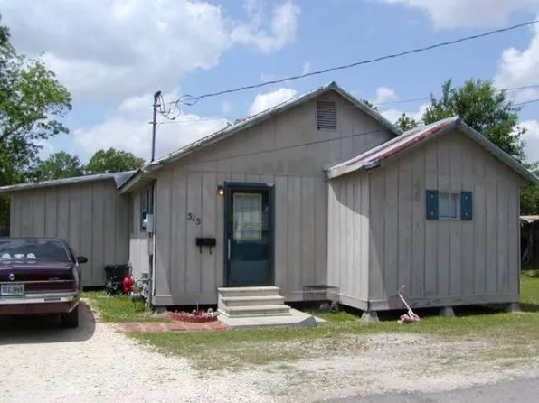 515 Merry St, Jennings, LA 70546