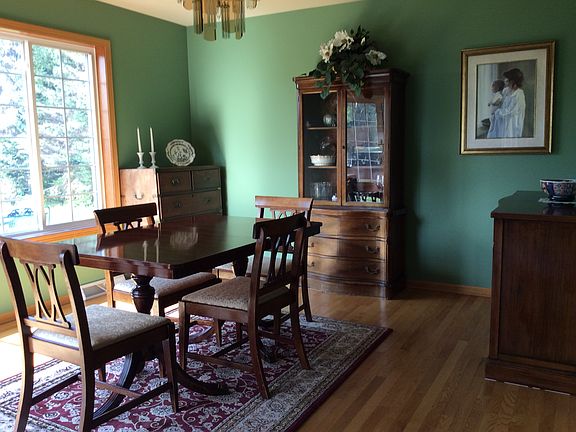 5th image of 5515 Russell Dr