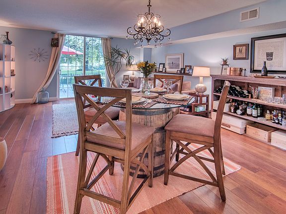 3rd image of 13468 Mason Village Ct