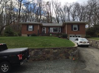 22 Chestnut Ter, Rockaway, NJ 07866