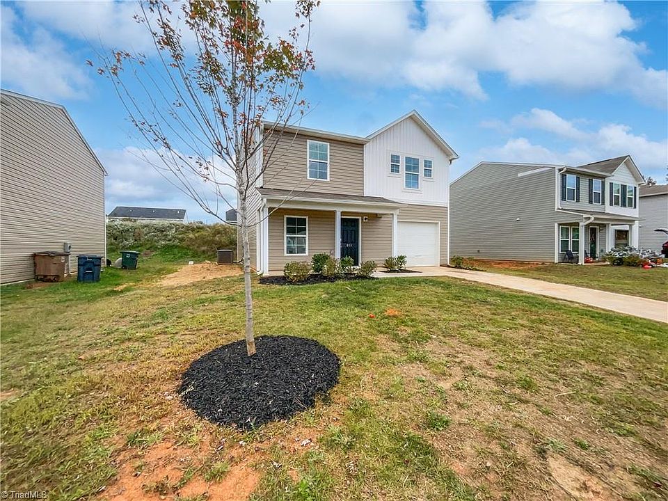 1st image of 111 Lemon Ln