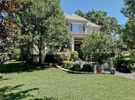 3rd image of 2905 Hidden Forest Dr