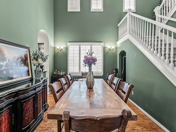 4th image of 23803 Spinnaker Ct