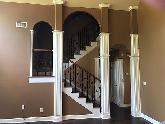 Columned and Arched Stairs