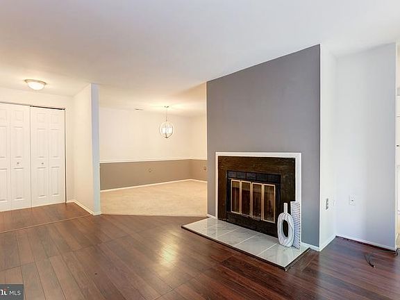 4th image of 13128 Wonderland Way #22204