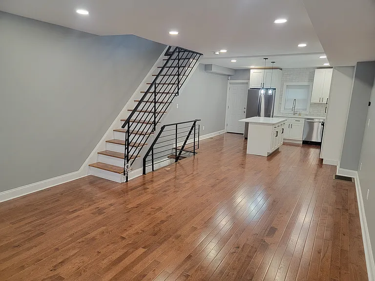 1113 S 10th St — Photo 3