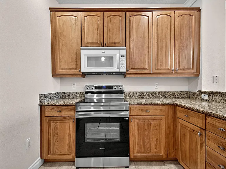75 Riverview Bnd S #1614 — Photo 8