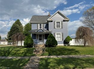 605 S River St, Newcomerstown, OH 43832