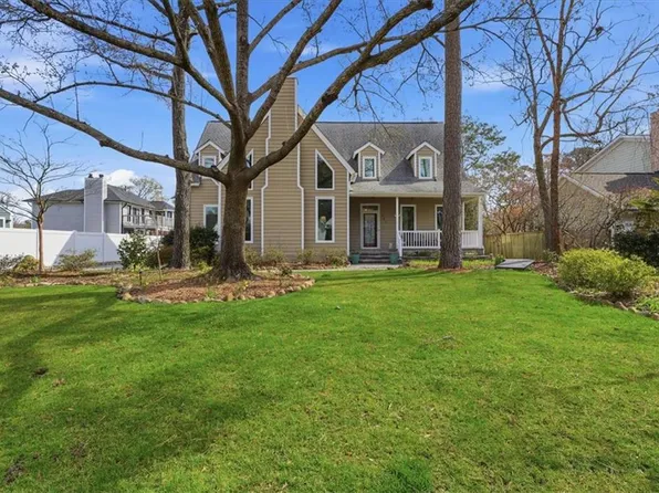 604 Fort Raleigh Dr, Virginia Beach, VA 23451