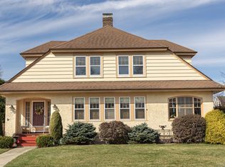 24 Woodland St, Wethersfield, CT 06109