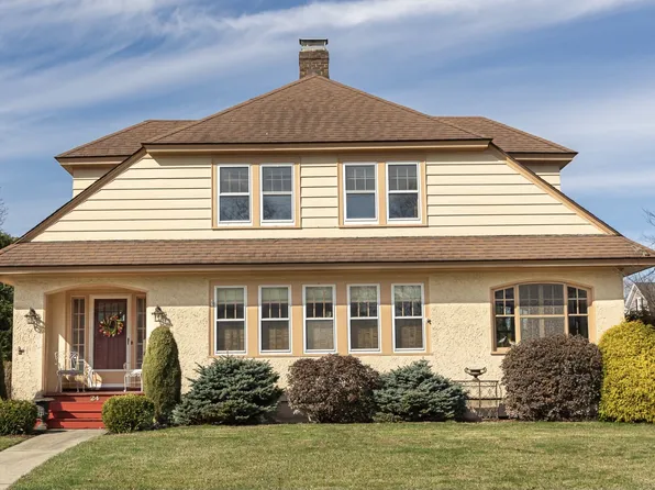 24 Woodland Street, Wethersfield, CT 06109