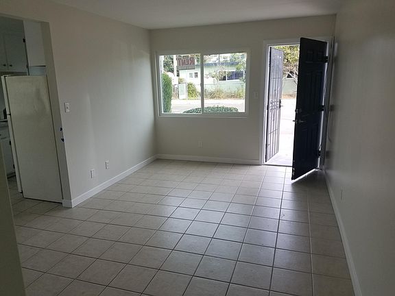 4th image of 292 Elkwood Ave APT C