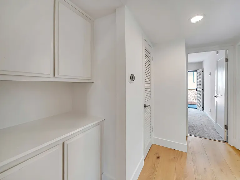 4424 Coldwater Canyon Ave #3 — Photo 18