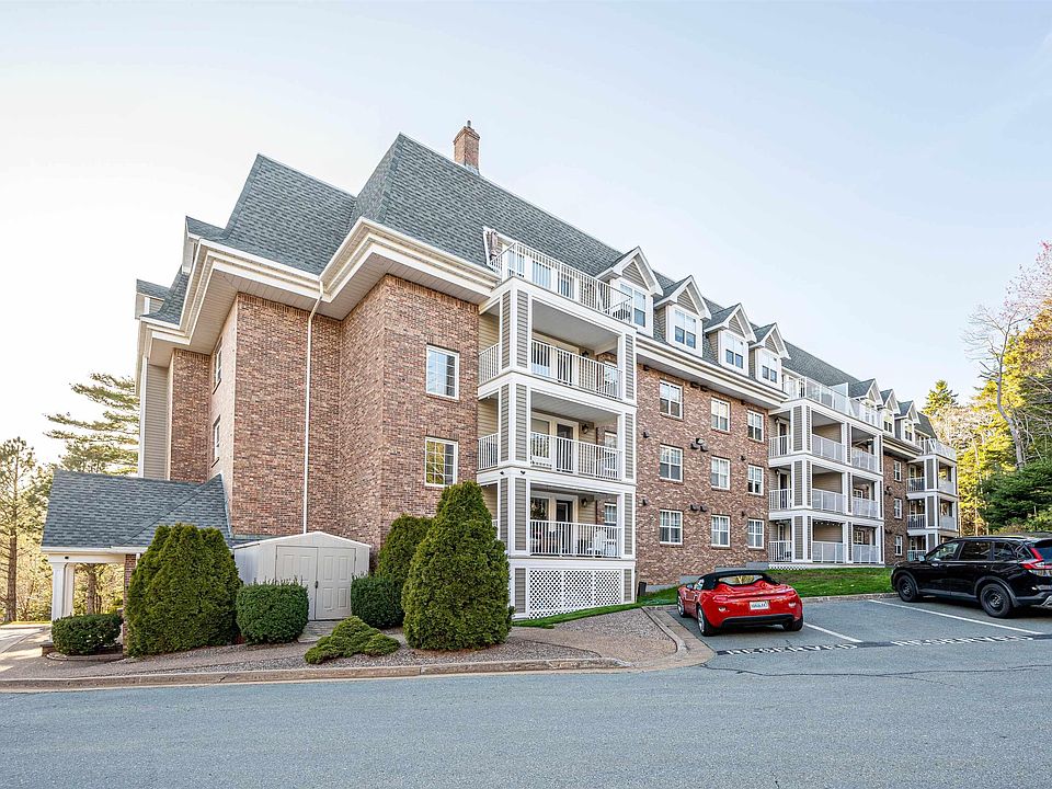 1st image of 211 Hammonds Plains Rd #107