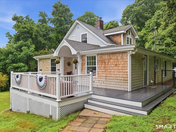 82 Old Post Road, Clinton, CT 06413