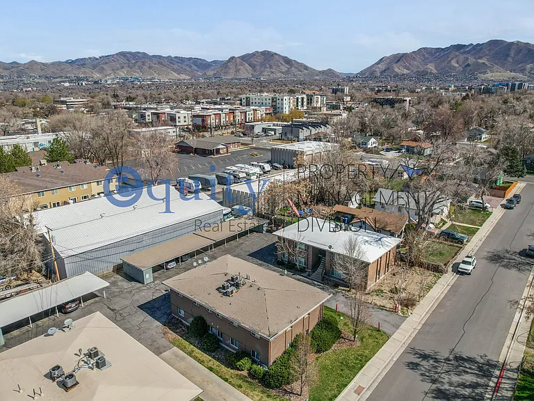 549 E Stringham Ave #B — Photo 8