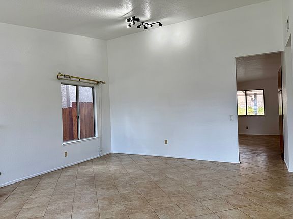 4th image of 10638 Orange Blossom Dr