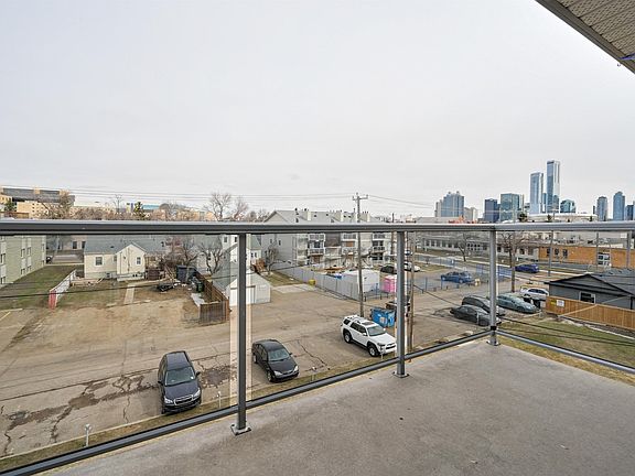 4th image of 11019 107th St NW #402