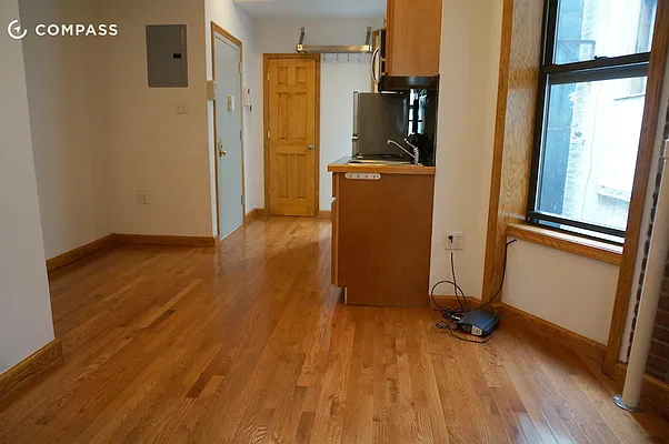 Rented by Compass | media 16