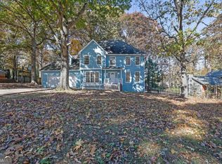 951 Lauren Kay Ct, Lawrenceville, GA 30046