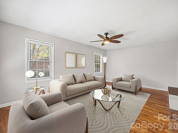 5th image of 1412 Ebinport Rd