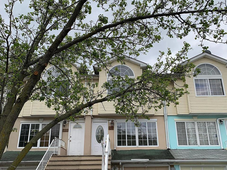 1st image of 46 Ludwig Ln
