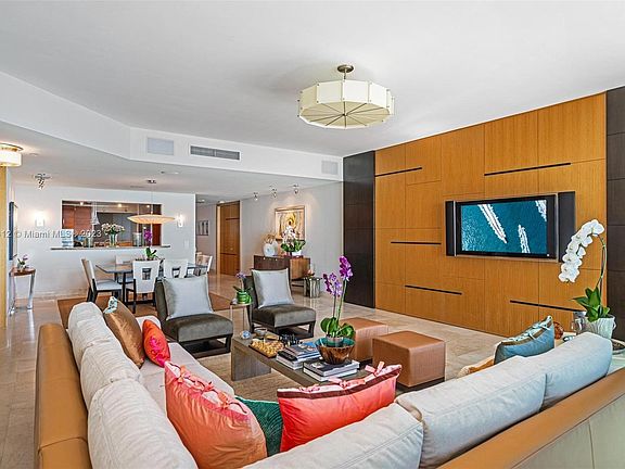4th image of 5959 Collins Ave APT 1703
