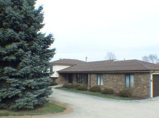 13 S High Point Rd, Round Lake, IL 60073