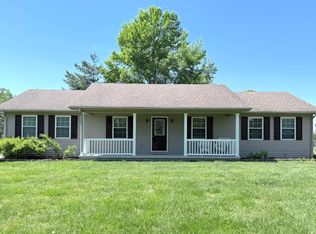 44 Windswept Ln, Russell Springs, KY 42642